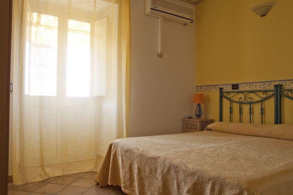B&B Giuseppe Verdi CTA Exterior foto